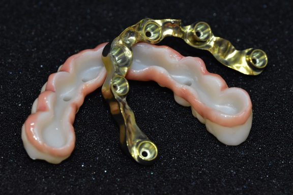 Blender barra de titanio-zirconio monolítico